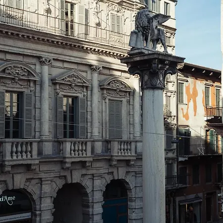 Apartment Residenza Buglioni Piazza Erbe *