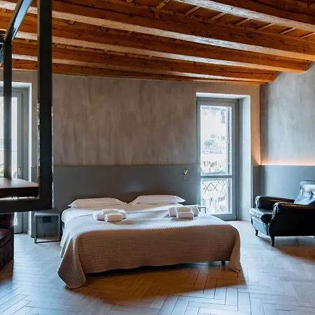 Апартаменты Residenza Buglioni Piazza Erbe *